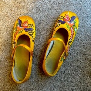 Japanese gold embroidered loafers